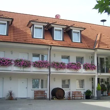 Gasthof Lowen Oberrimsingen